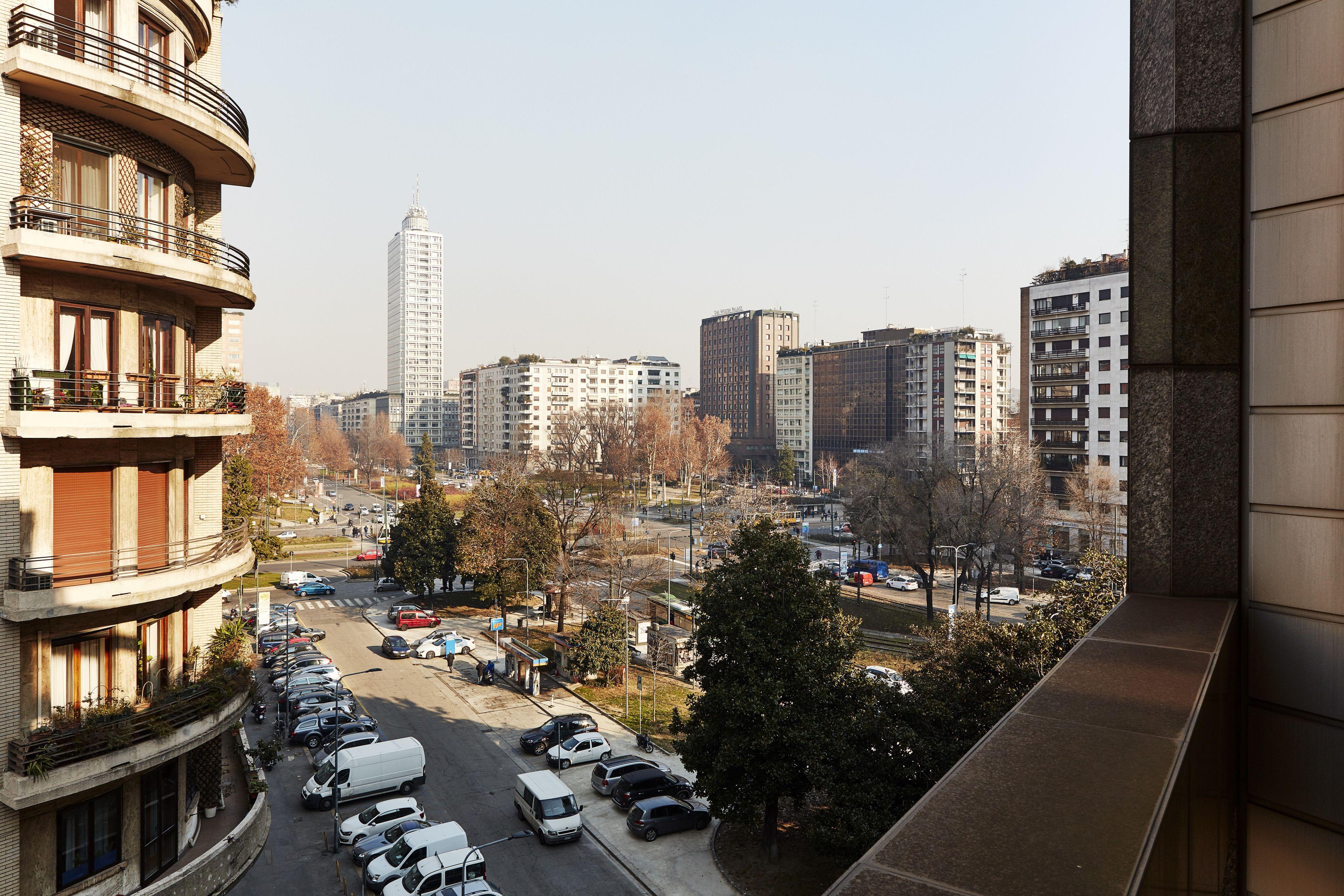 Milan Retreats — Photos 1